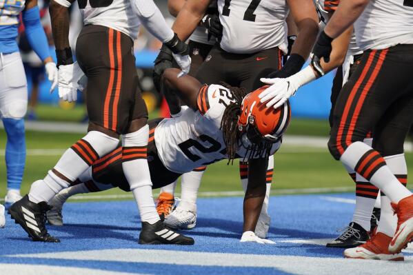 Photos: Week 5 - Chargers at Browns Pregame