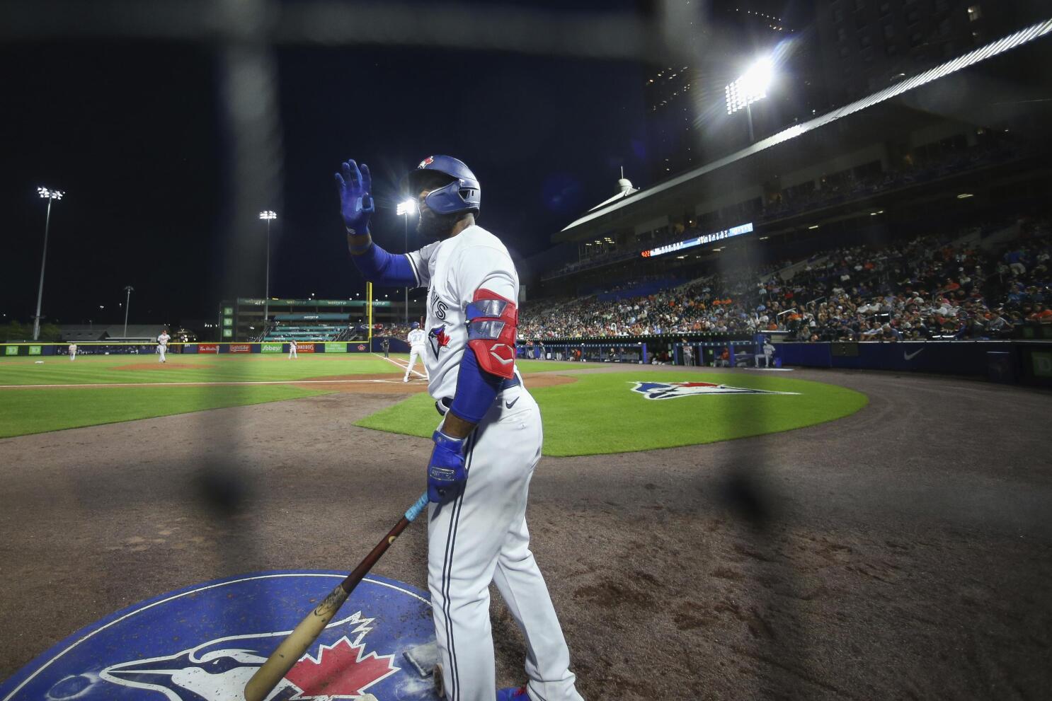 Toronto Blue Jays seeking exemption to play home games
