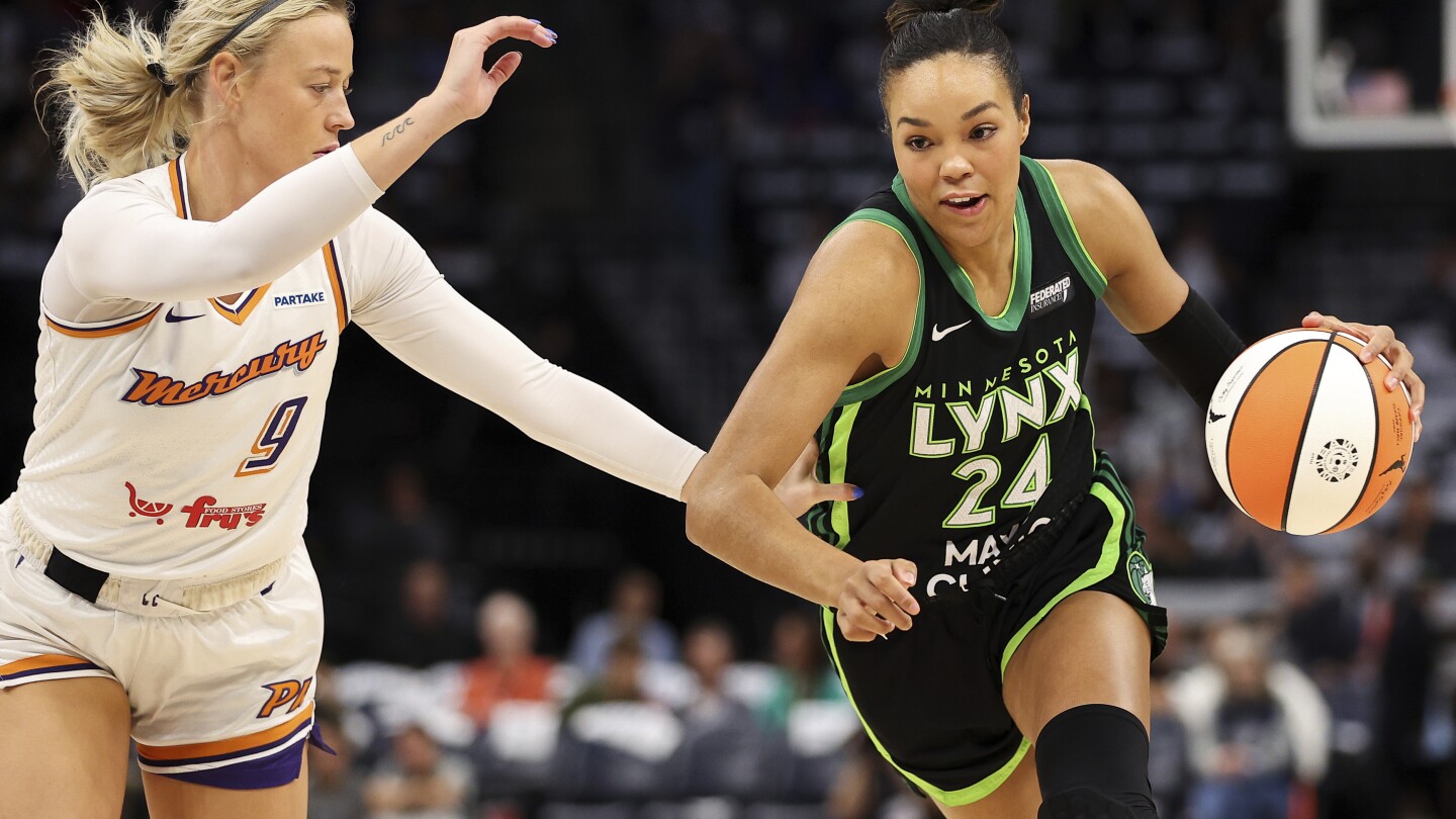 Lynx Win WNBA Playoff Opener Against Mercury