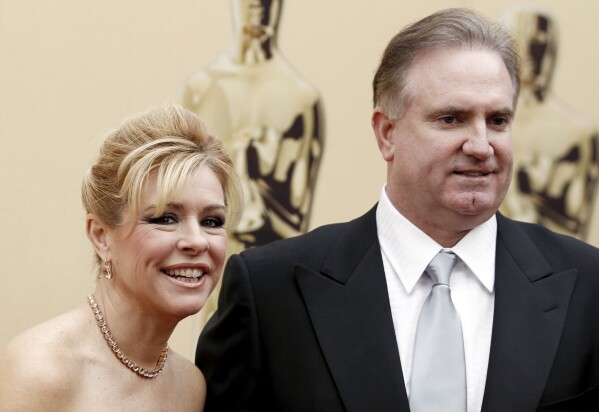 Agreement central to public dispute between Michael Oher, Tuohy family  being questioned