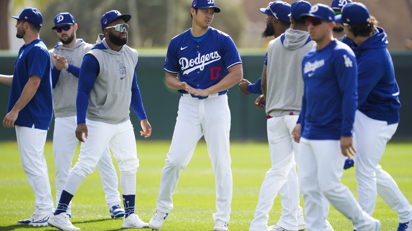 Shohei Ohtani ne jouera pas lors du match d’ouverture de l’entraînement de printemps des Dodgers et reste à l’écart de l’entraînement au bâton en direct