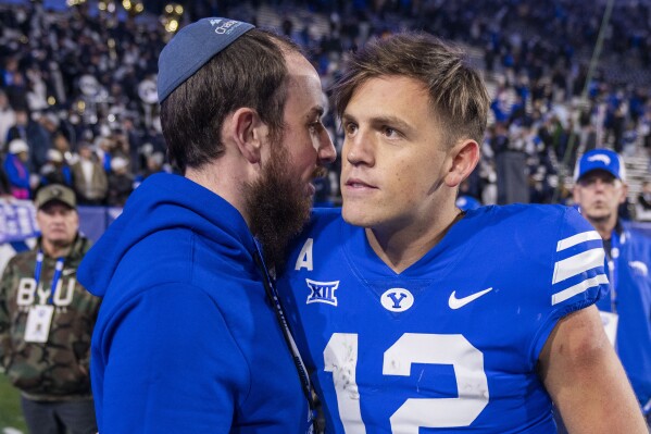 BYU quarterback Jake Retzlaff brings touchdowns and Jewish teachings to  predominantly Mormon school | AP News