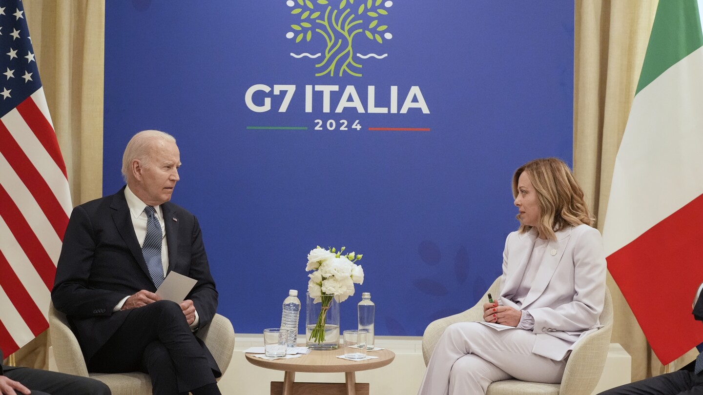 Байдън, Мелони се срещнаха в кулоарите на срещата на върха на Г-7, но един забележителен въпрос не беше на масата: абортите