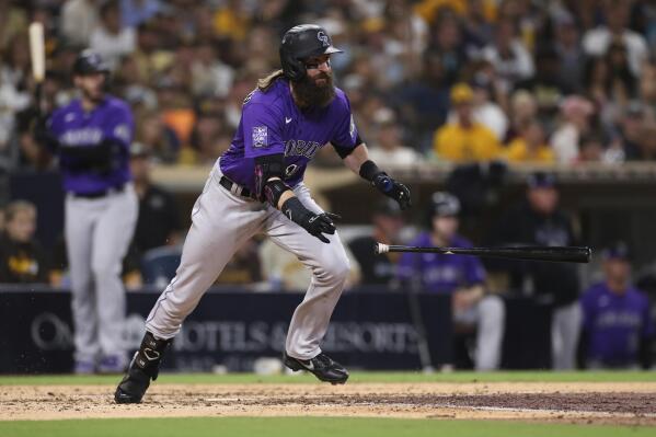 Padres' Manny Machado makes incredible catch; Rockies lose sixth