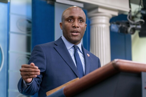 FILE - Kansas City, Mo., Mayor Quinton Lucas speaks during a press briefing at the White House in Washington, May 13, 2022. The Missouri Supreme Court on Tuesday, April 30, 2024, took the unusual step of striking down a 2022 voter-approved constitutional amendment that required Kansas City to spend a larger percentage of its money on the police department. The state Supreme Court ordered that the issue go back before voters by November. (AP Photo/Andrew Harnik, File)