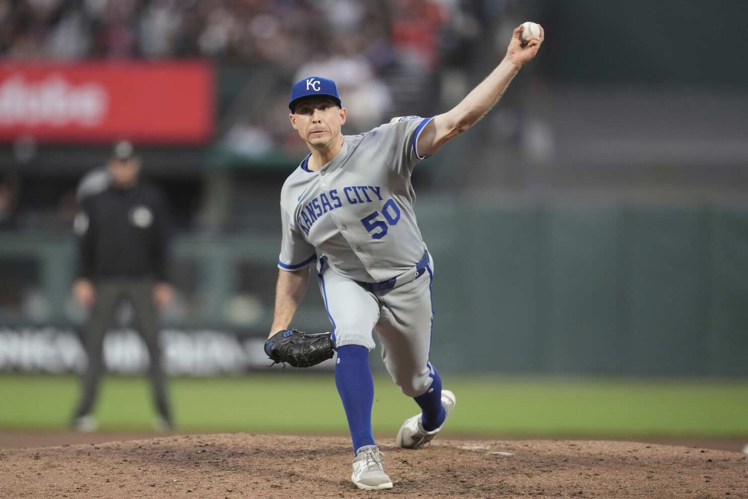Bubic's 7 shutout innings and Pasquantino's homer lift the Royals over the Giants 3-1