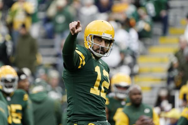 Rodgers remains upbeat amid thumb injury, Packers' slump