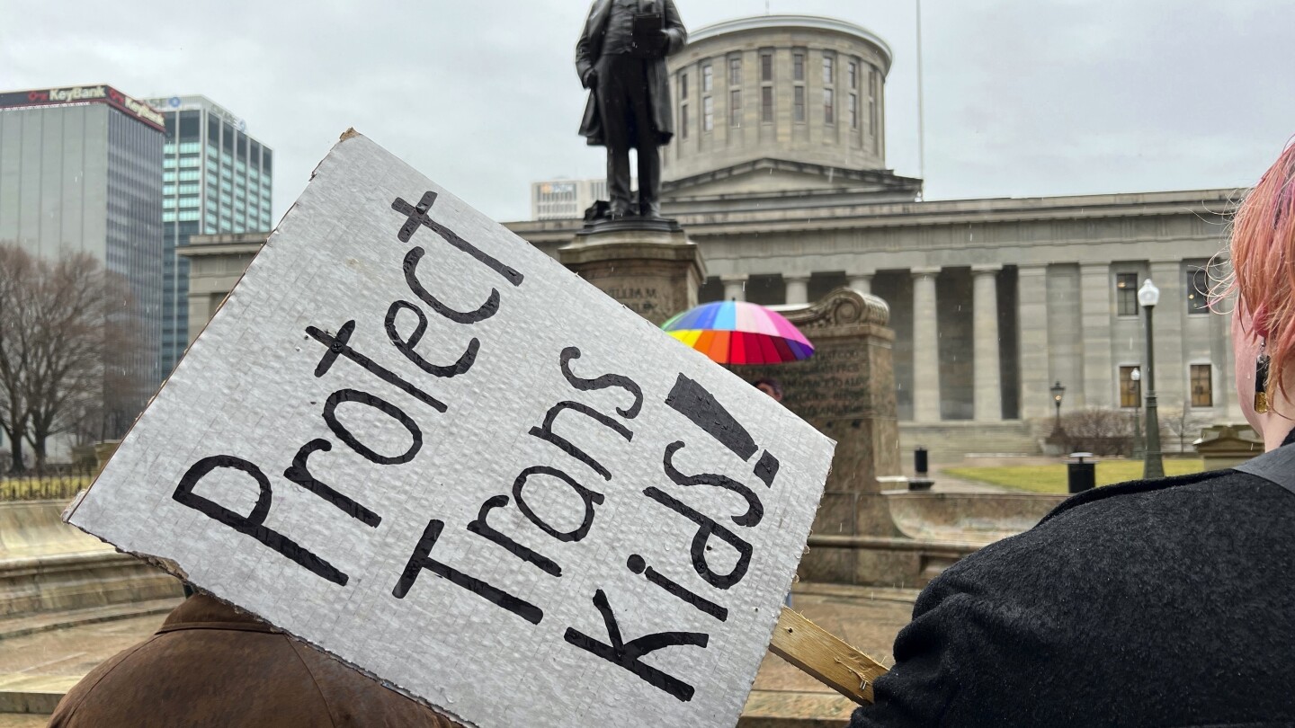 Appeals court blocks Ohio's ban on gender-affirming care for minors