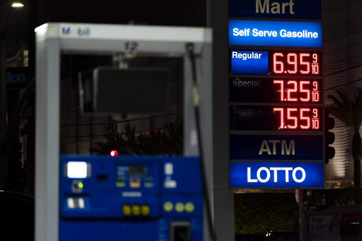California Lawmakers Ok Potential Fines For High Gas Prices | Ap News