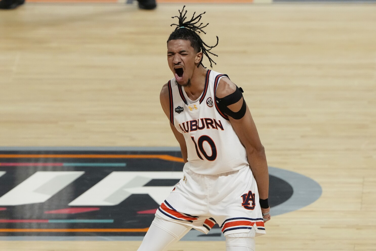 Chad Baker-Mazara transfers to USC after helping Auburn reach the Final Four