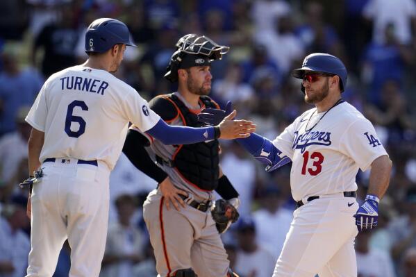 Turners turn it around, Dodgers rally to beat Giants 7-3