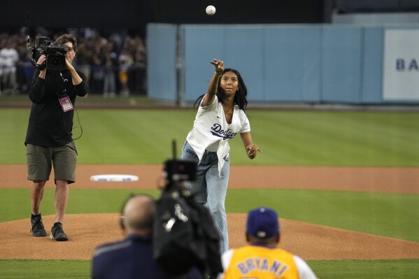 Kobe Bryant's daughter Natalia tosses first pitch on Lakers Night