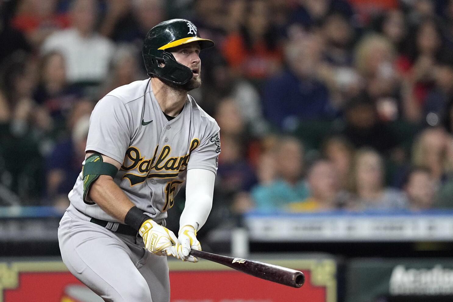Pinder's HR helps rally A's past Astros 9-7, trail ALDS 2-1 HR AP