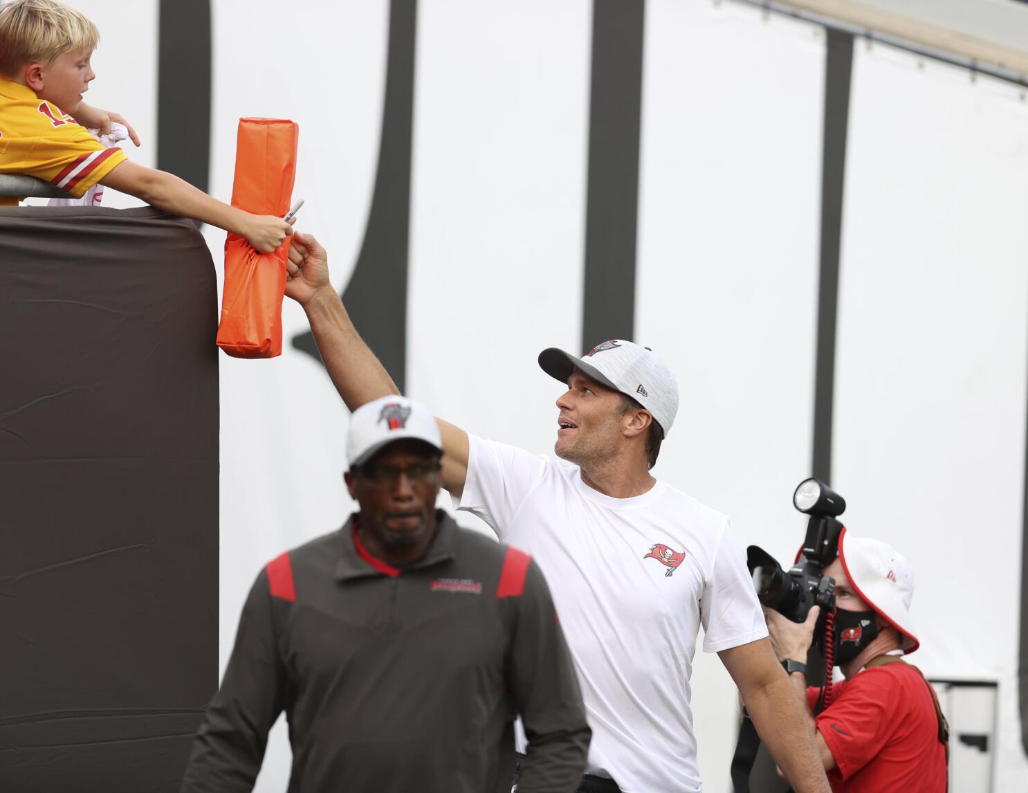 Buccaneers Super Bowl parade: Tom Brady combine t-shirts worn