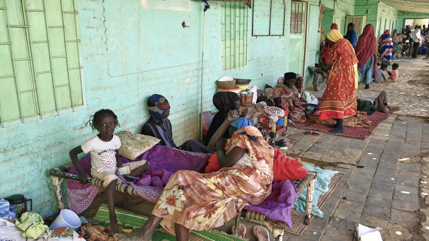 2 killed as Sudan's paramilitary intensifies attacks on displacement camp in North Darfur