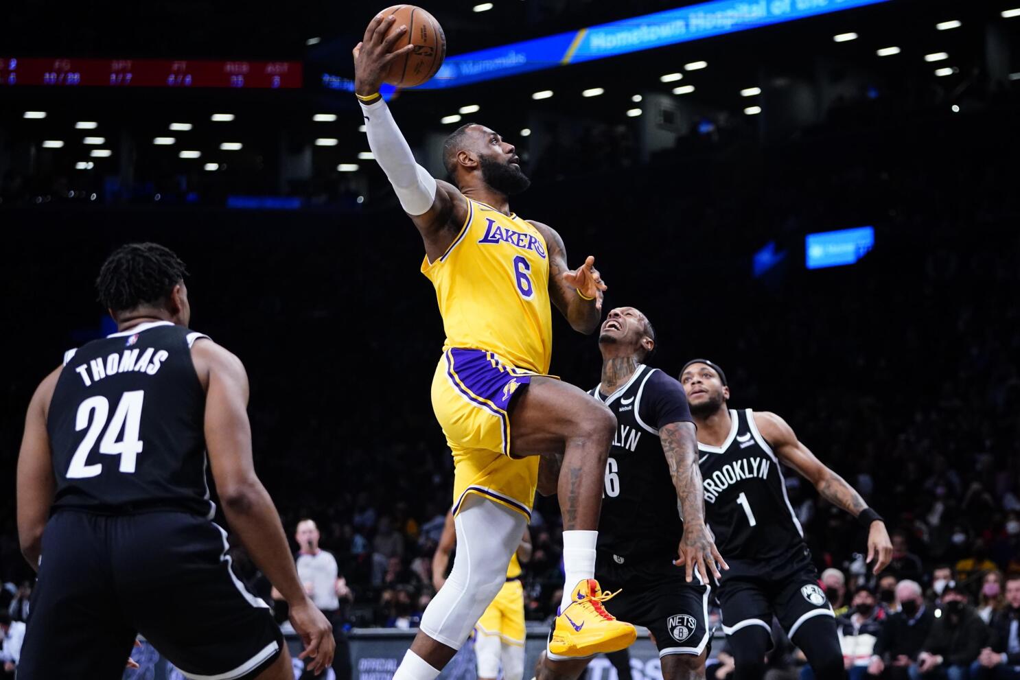 Lakers vs. Nets: Play-by-play, highlights and reactions