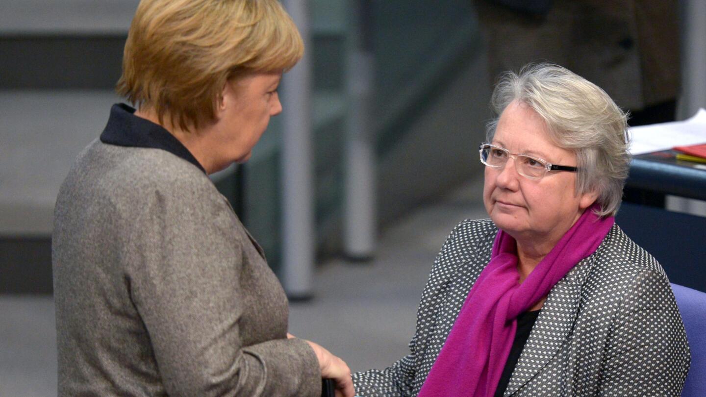 Menteri Pendidikan Jerman mengatakan dia tidak akan mengundurkan diri