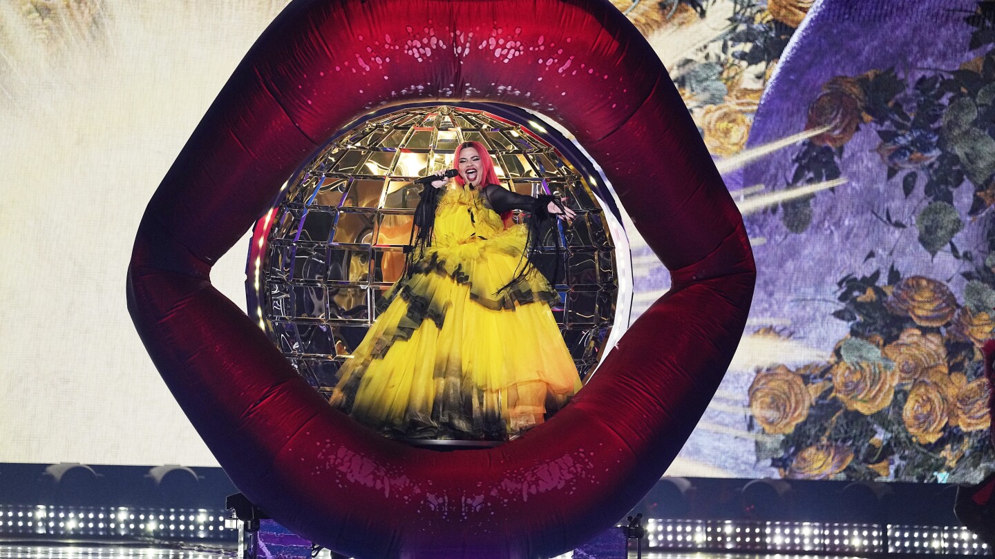 AP снимки: Финалният състав на Eurovision е поставен след втори полуфинал 