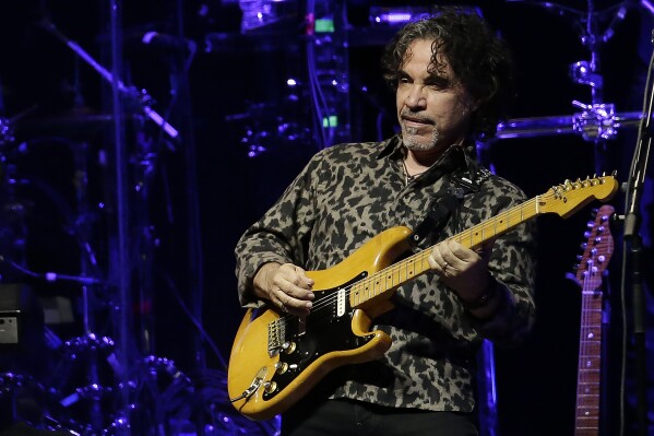 FILE - John Oates performs in Glendale, Ariz. on July 17, 2017. Oates will release his sixth solo album, “Reunion,” on May 17, 2024. (Photo by Rick Scuteri/Invision/AP, File)