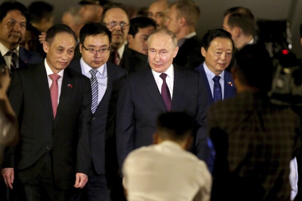 Russian President Vladimir Putin arrives at the Noi Bai International Airport in Hanoi, Vietnam, Thursday, June. 20, 2024. (AP Photo/Minh Hoang)