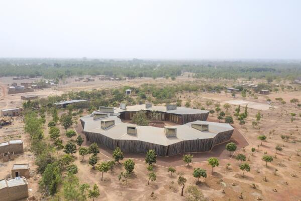 This image released by the Pritzker Prize shows the Lycée Schorge in Burkina Faso. The Pritzker Architecture Prize has been awarded to Berlin-based architect Diébédo Francis Kéré. Most of Kéré’s built works are in Africa, in countries including Benin, Burkino Faso, Mali, Kenya, Mozambique, Togo and Sudan. He has also designed pavilions or installations in Denmark, Germany, Italy, Switzerland, the United Kingdom and the United States, organizers said. (Francis Kéré via AP)