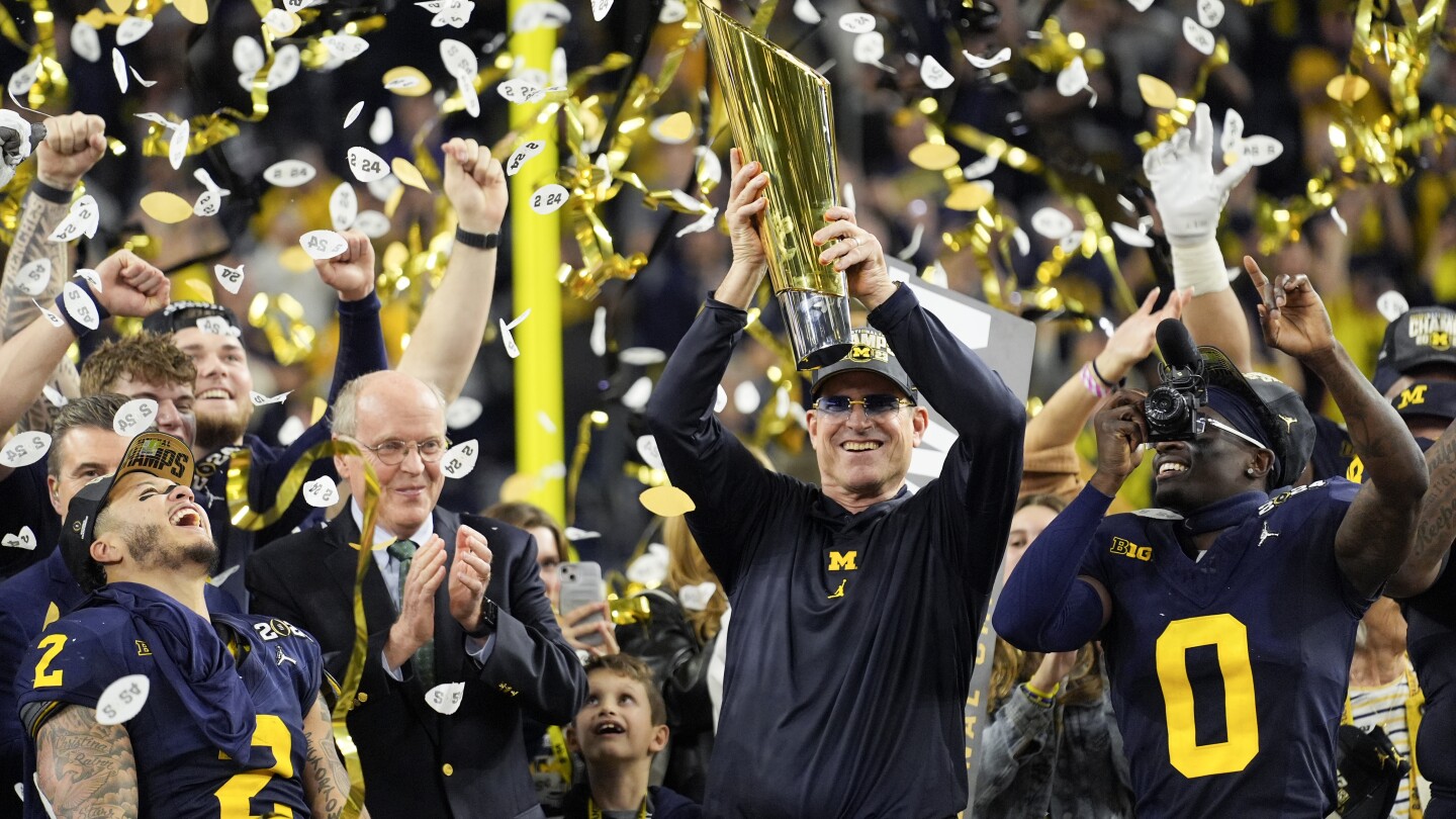 College Football: Michigan Wolverines beat Washington Huskies to win national title