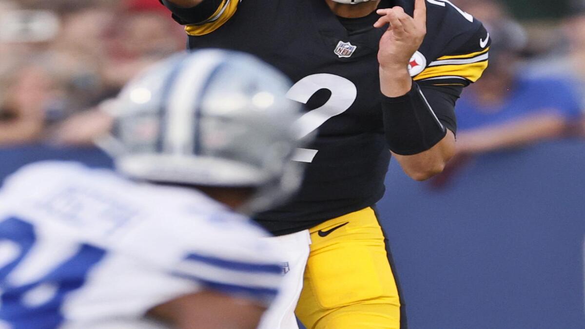 Canton, United States. 05th Aug, 2021. Pittsburgh Steelers Mason Rudolph  (2) throws a pass against the Dallas Cowboys in the Pro Football Hall Of  Fame Game in Canton, Ohio on Thursday, August