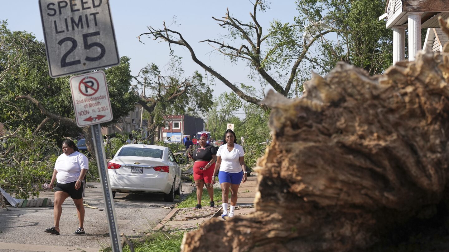 AP PHOTOS: Severe weather batters St. Louis
