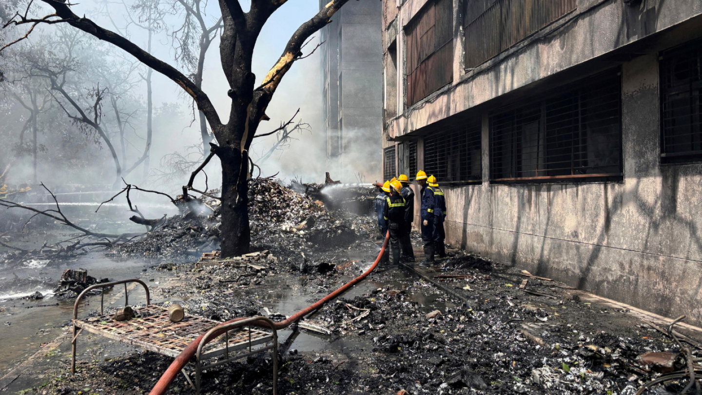 Air India flight headed for London has crashed near airport shortly Air India flight headed for London has crashed near airport shortly