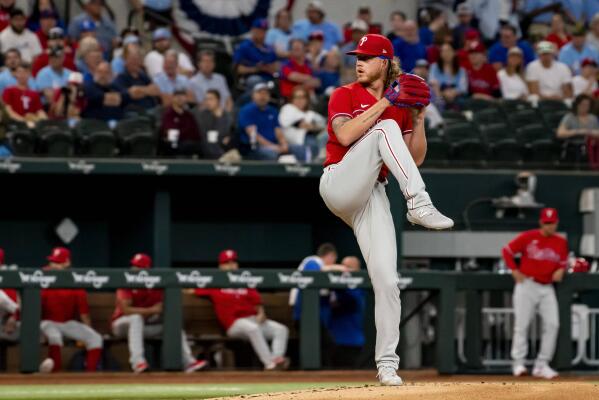 Semien, Perez help Rangers win 2-1 to sweep NL-champ Phils