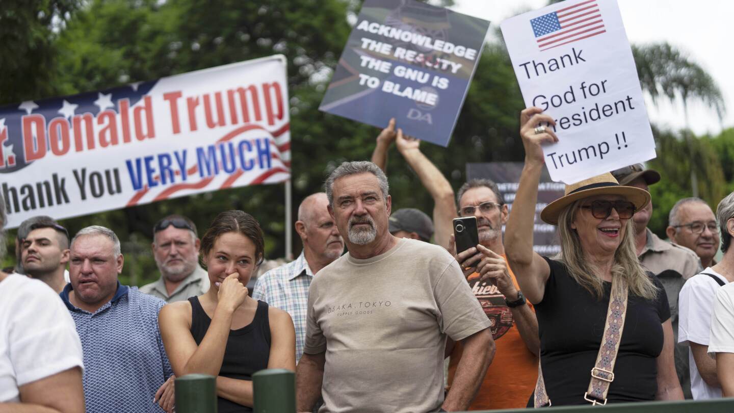 US to accept white South African refugees while other programs remain paused