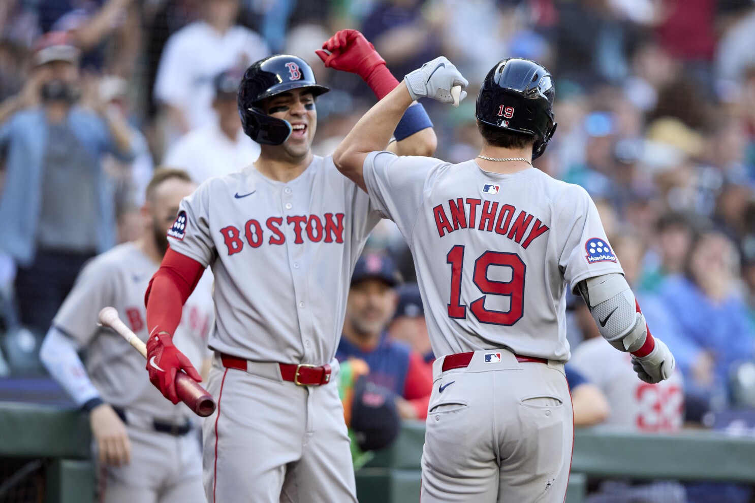 Anthony hits 1st MLB home run and Giolito strikes out 10 as Red Sox blank Mariners 2-0