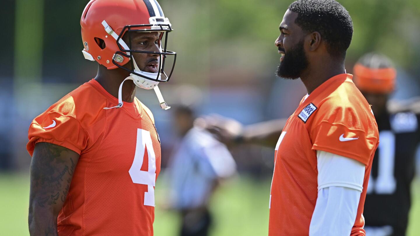 Browns face pressure to deliver as the 'official' Deshaun Watson era begins