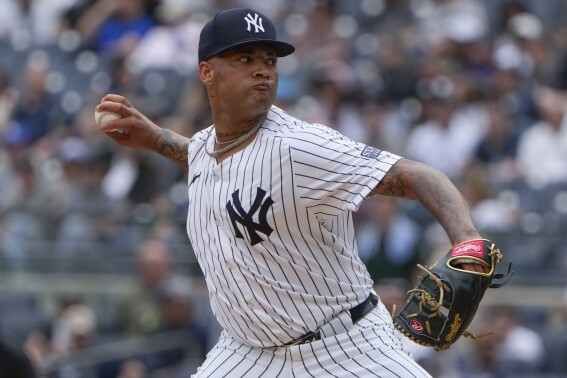 New York Yankees pitcher Luis Gil throws during the second inning of the baseball game against the Seattle Mariners at Yankee Stadium Thursday, May 23, 2024, in New York. (AP Photo/Seth Wenig)