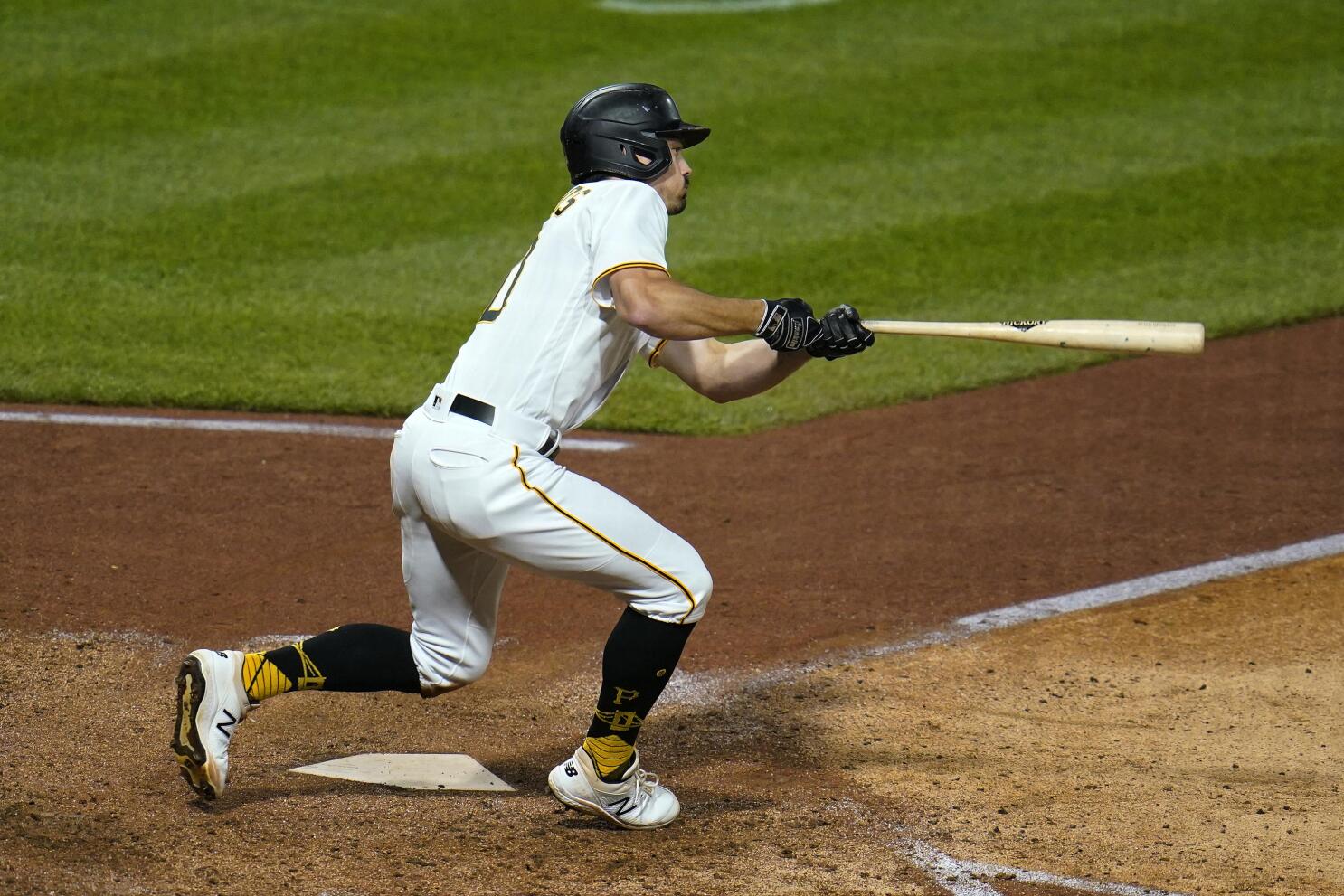 Joe, Keller lead Pirates over Reds 4-2 for 5th straight win