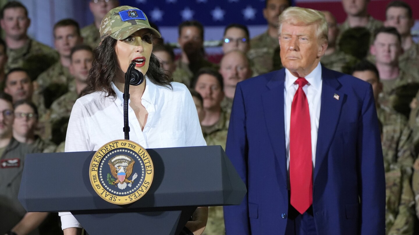 Trump announces new fighter jet mission at Michigan air base alongside Gov. Whitmer