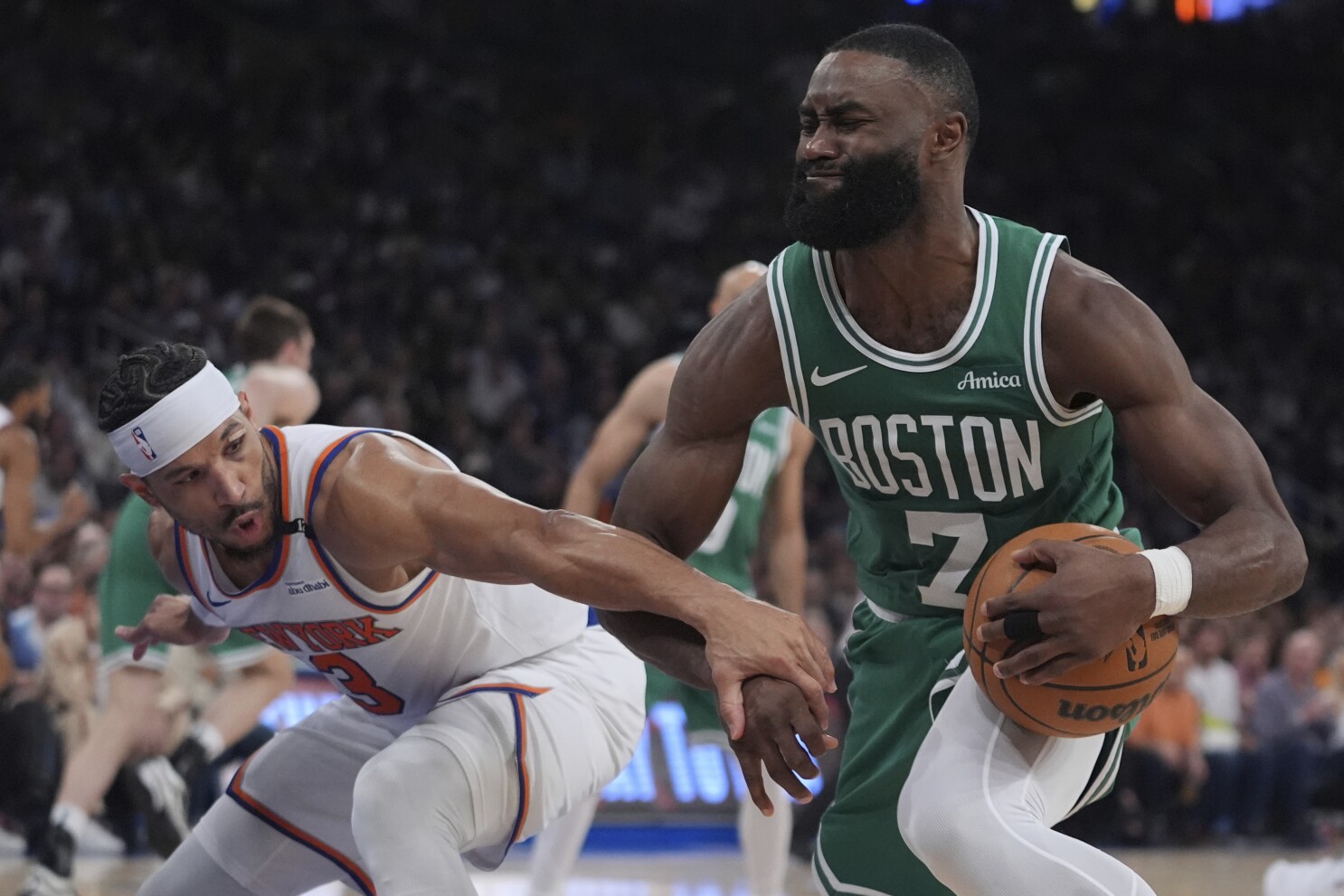 Jaylen Brown has knee surgery. The Celtics say he will be ready for training camp