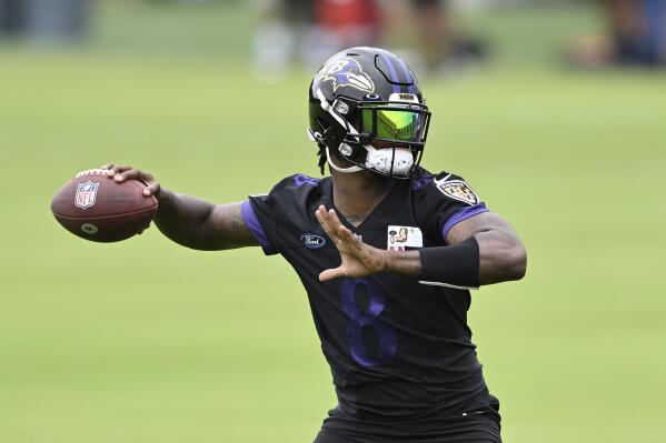 Lamar Jackson acknowledges a 'conversation' about contract