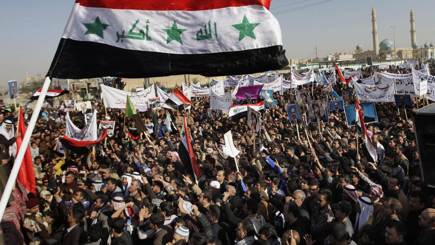 Pengunjuk rasa Irak memblokir jalan raya ke Yordania, Suriah