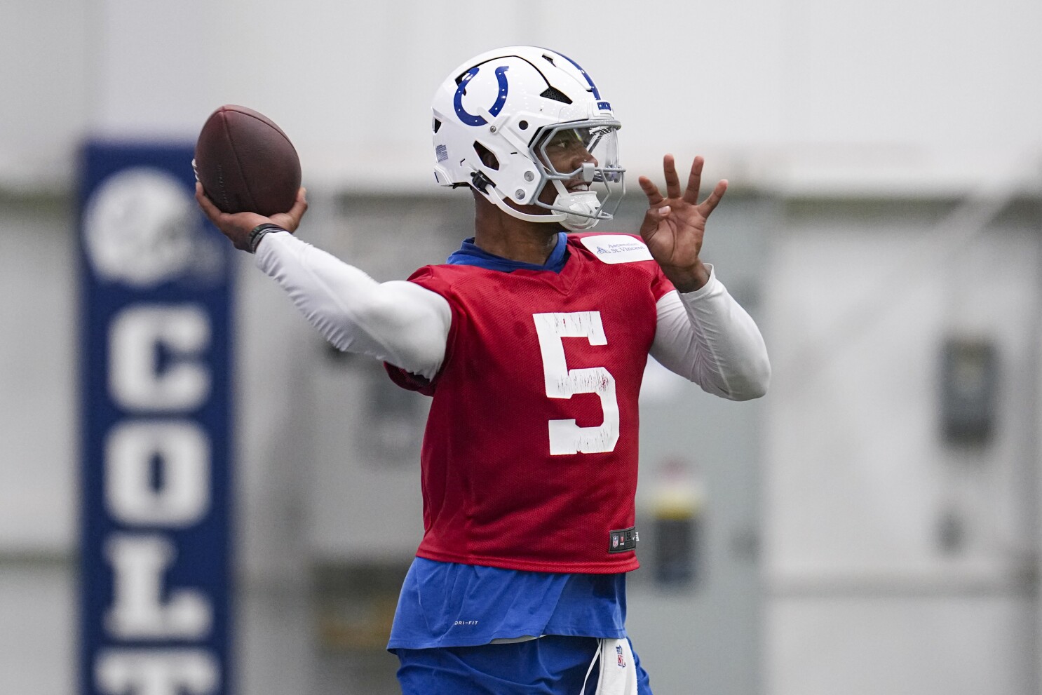 Colts QB Anthony Richardson is sidelined indefinitely with a right shoulder injury