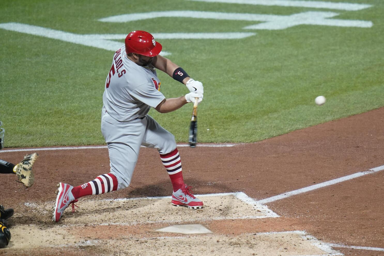 Cueto, Reds beat Cardinals 7-3, take over 1st - The San Diego