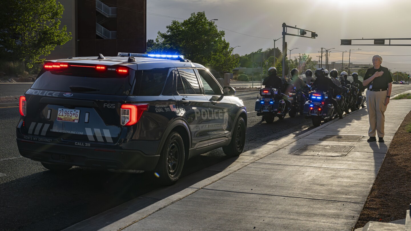 New Mexico police officer dies following traffic stop shooting