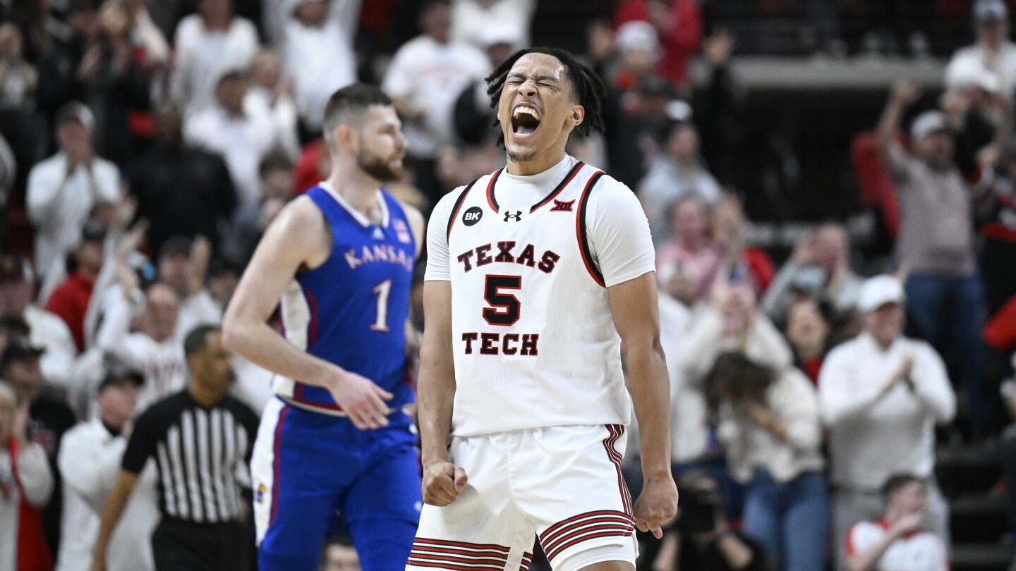 Darrion Williams Shines with Career-High 30 Points in Texas Tech’s Dominant Victory over Kansas