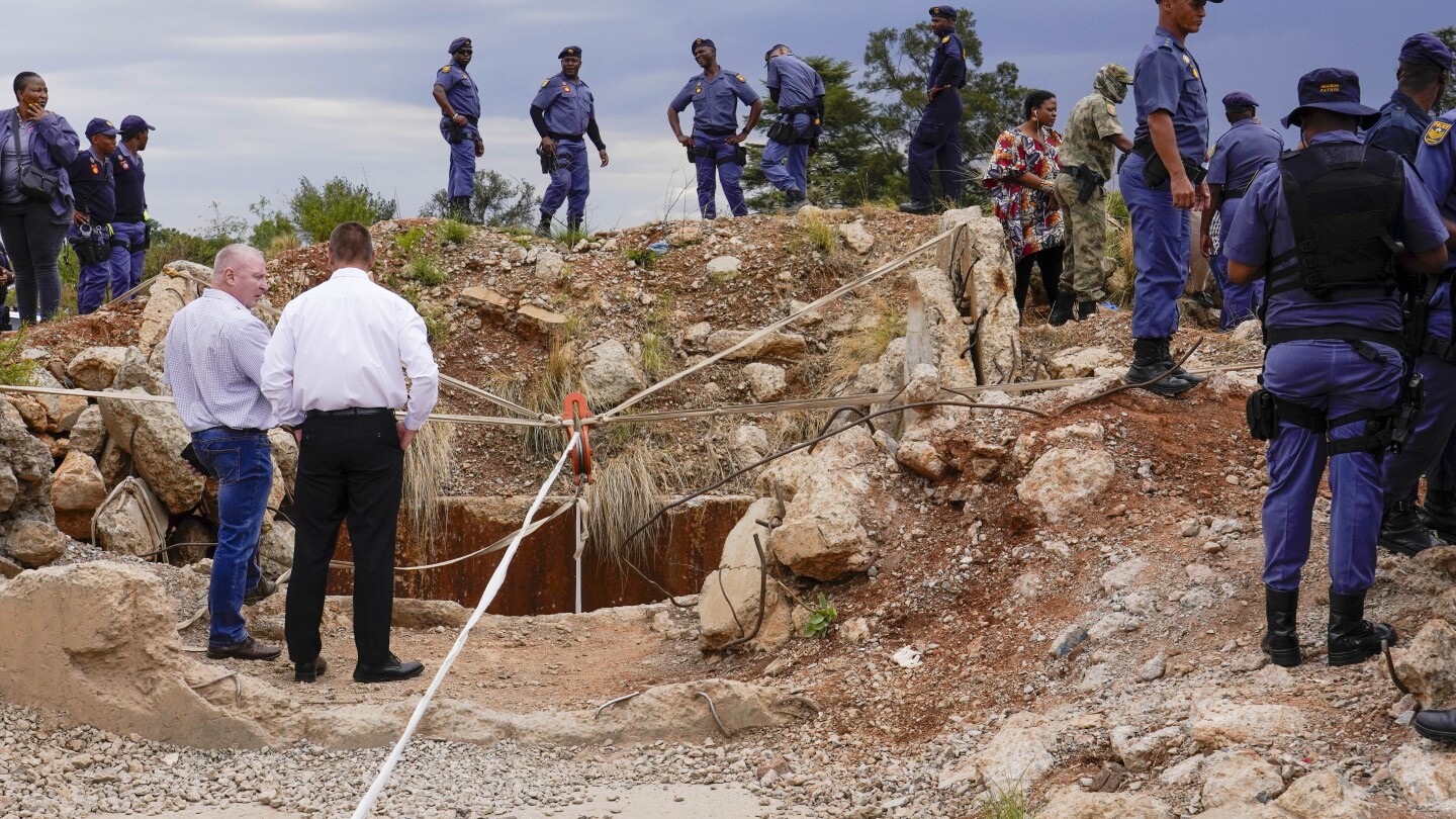 South Africa Launches Task Force for Trapped Miners