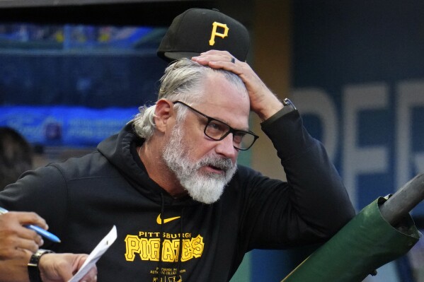 Pirates GM Ben Cherington says he expects manager Derek Shelton to return in 2025 | AP News