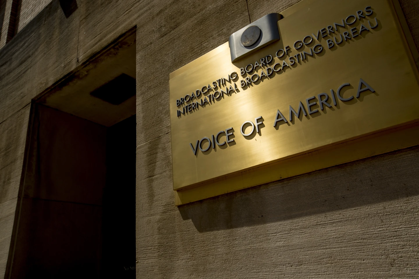 VOA