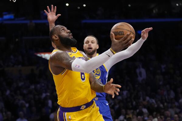 The Los Angeles Lakers Advance To The Western Conference