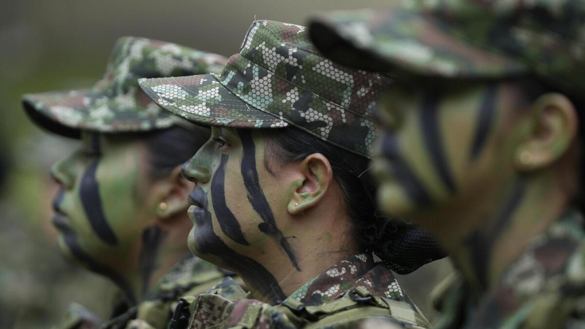 Women enlist in Colombia's army for first time in 25 years