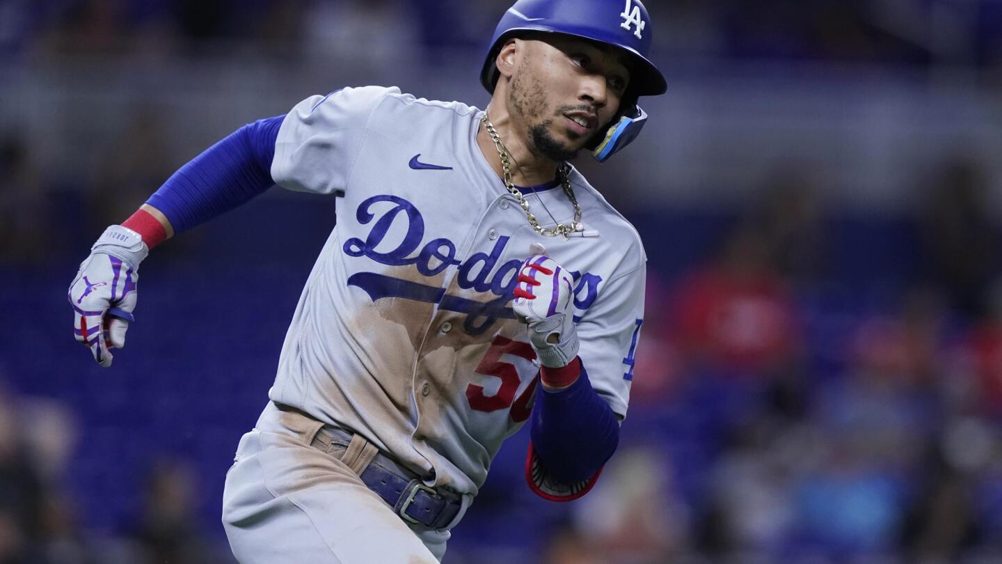 Mookie Betts hits 2 HRs as Dodgers beat Marlins 3-1 to complete  doubleheader sweep - The San Diego Union-Tribune