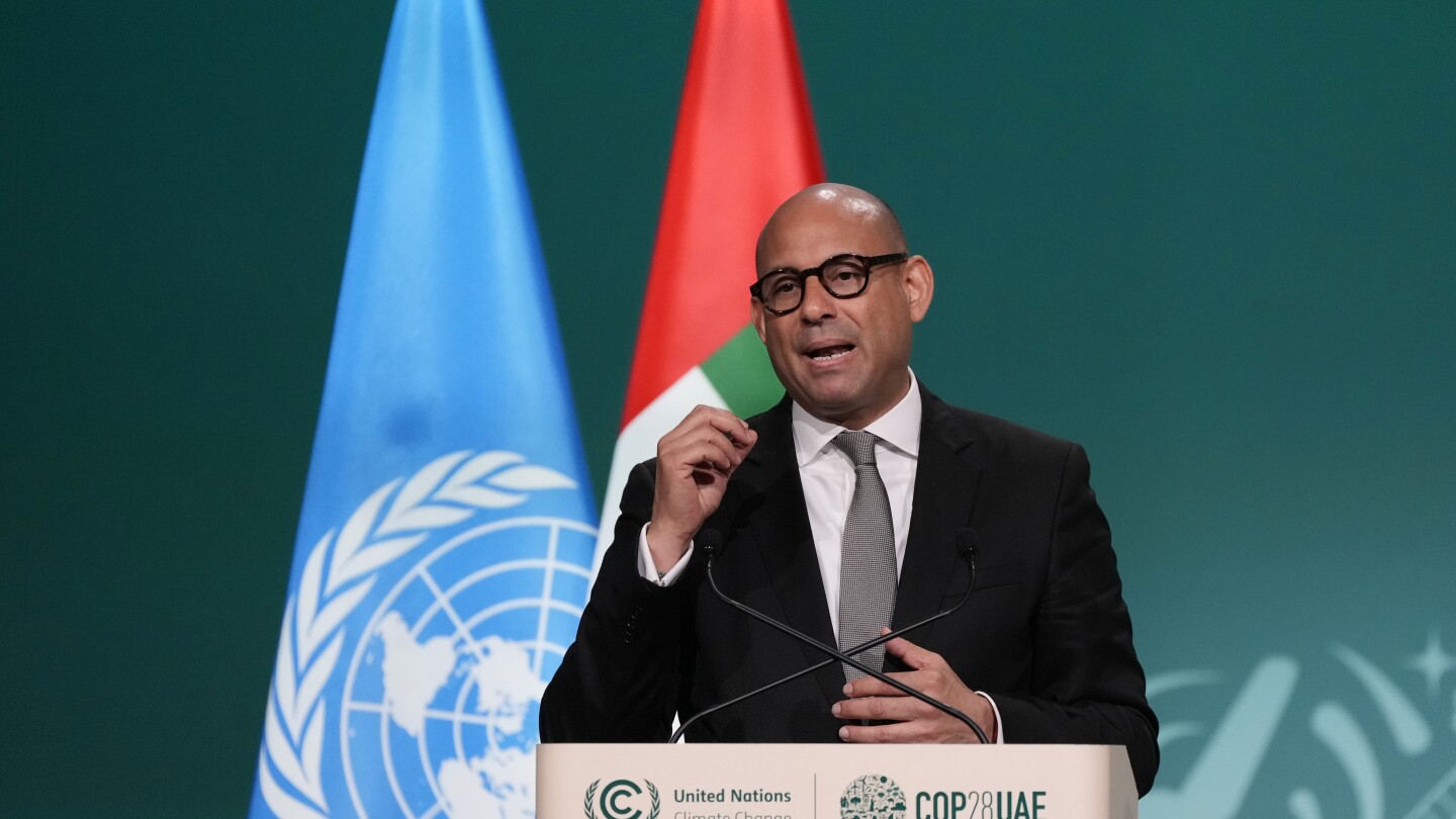 Прякото послание на шефа на ООН по климата: По-малко вратички, много повече пари за наистина спиране на изменението на климата